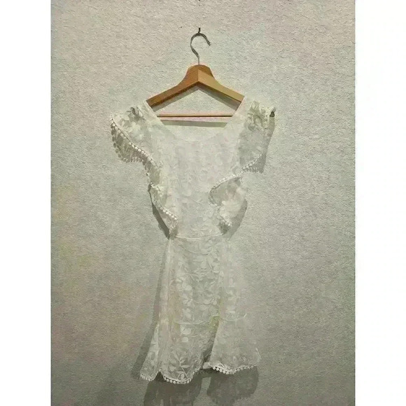 Holly Molly THREE FEARS DRESS WHITE Sz6 MEDIUM - Picture 4 of 6